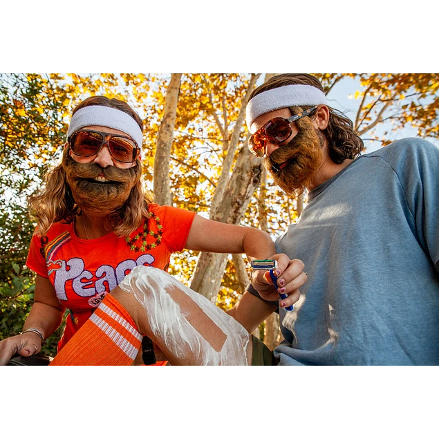 Anteojos de Sol Goodr Shaves Legs, Grows Beard